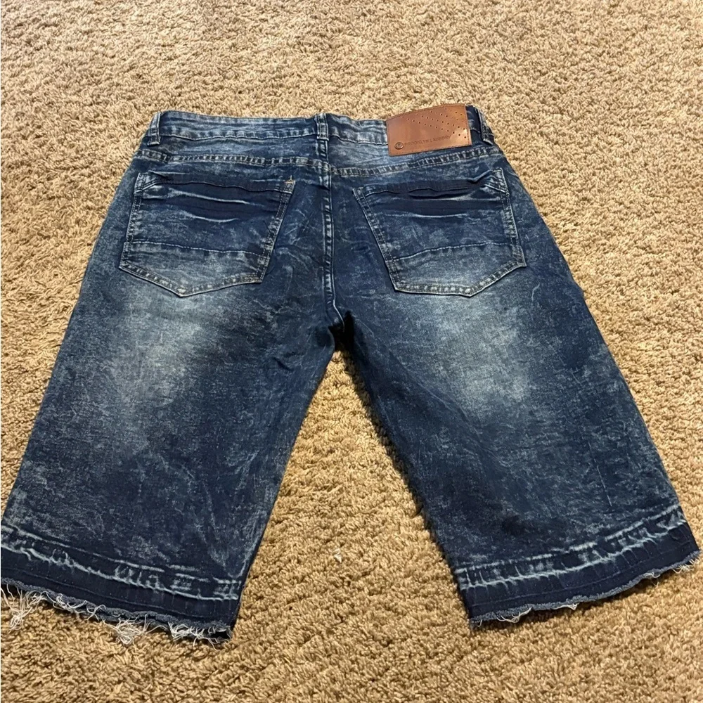Brooklyn Laundry Blue Denim Shorts men’s sz 32 distressed long